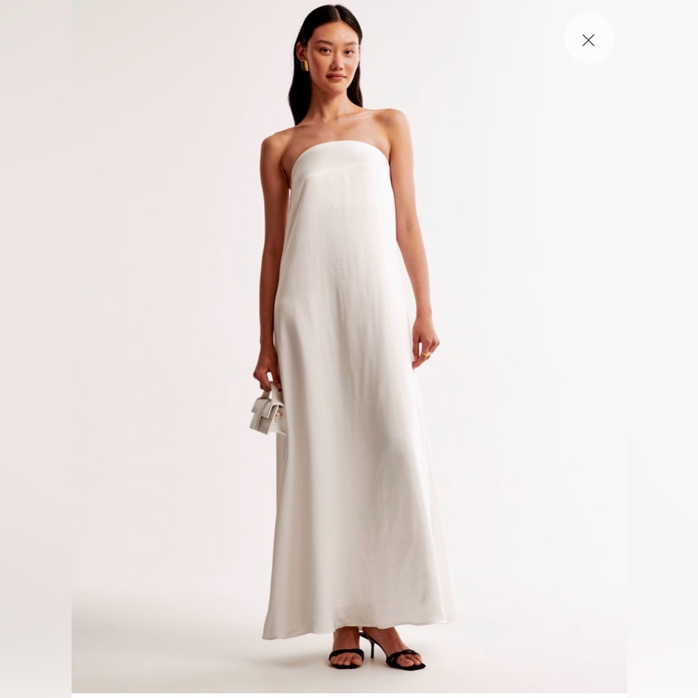 Abercrombie & Fitch Strapless White Maxi Dress